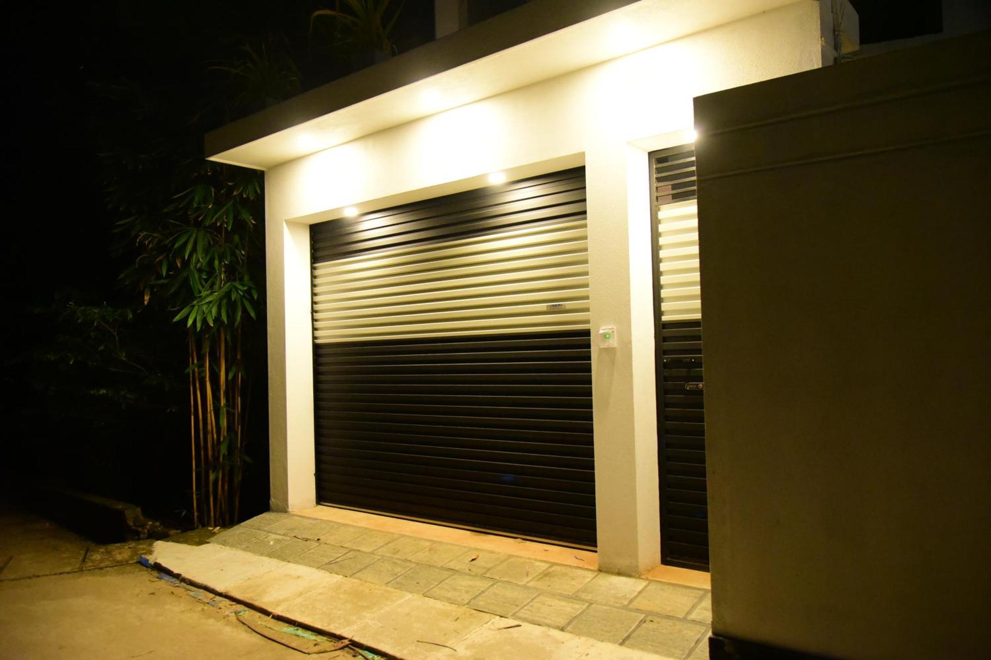 Hotel Ocean Ripples Hikkaduwa Esterno foto